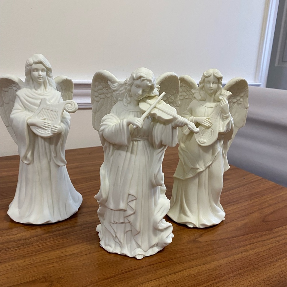 White Angel Figurines Set